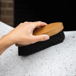 Sale Brosse dure - LeMieux Pansage