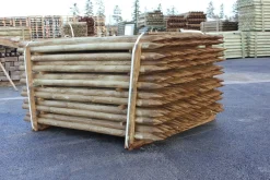 Piquet-tuteur rond en pin CL4 épointé Piquets Bois